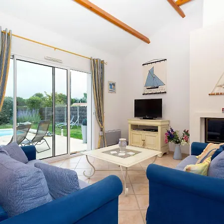 Luxurious With A Dishwasher, Only 3 5km From The Villa *